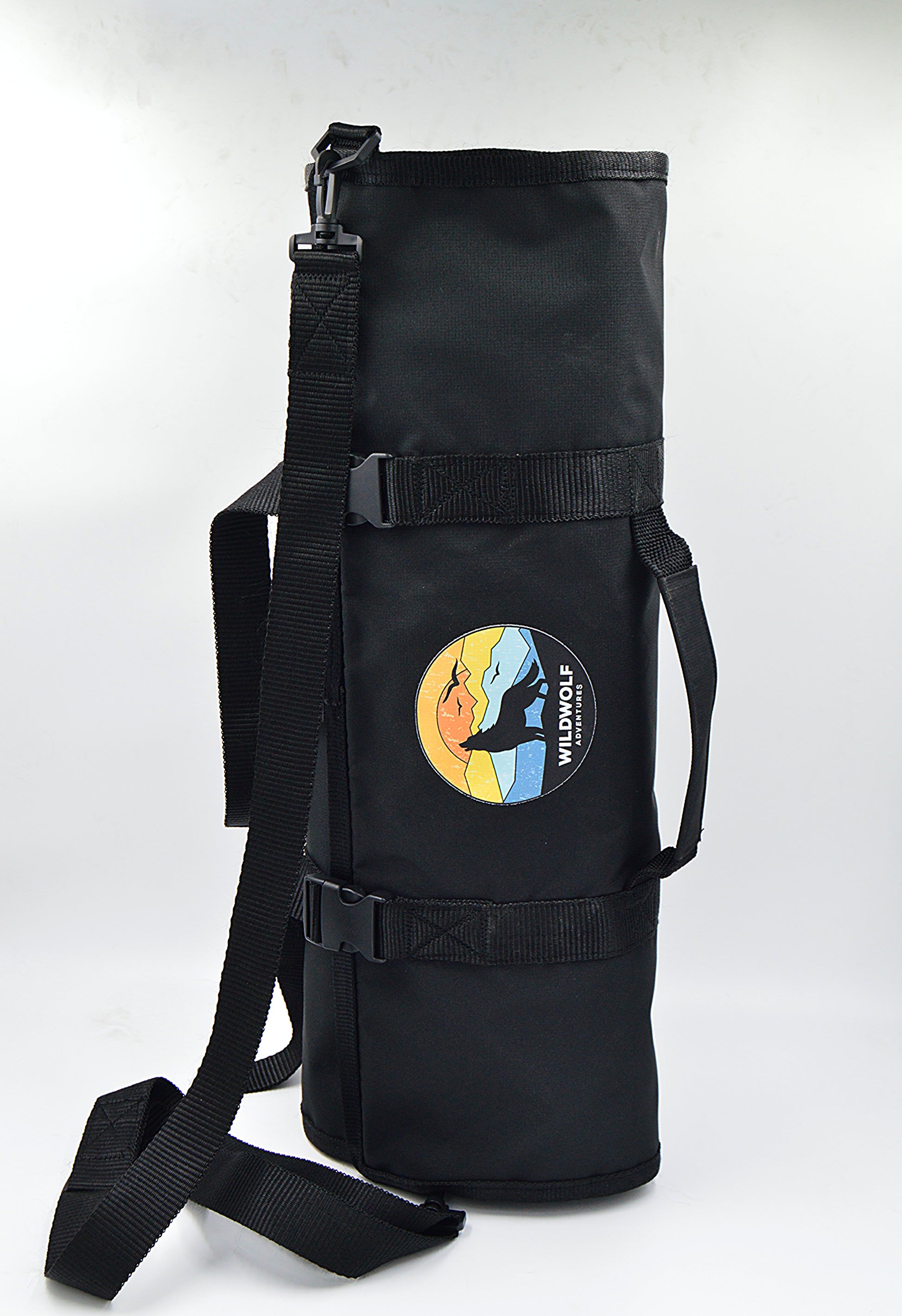 family travel friendly travel roll with easy to use and carry. also saves unpacking time because you can jut hang it and use it as a portable closet.also, you can hook it up on a motorcycle or a car or even a bike.  perfect for summer and vacation travelling. wild wolf adventures gouna sa7el cairo trendy smart travel roll 