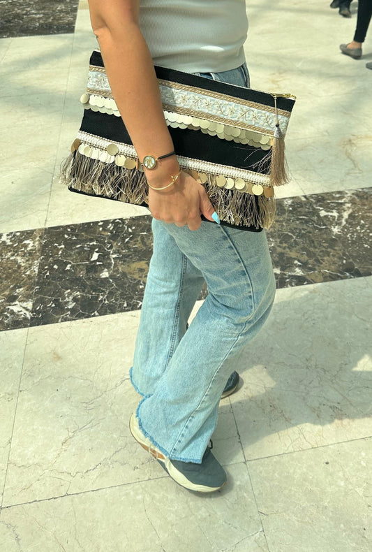 Whisper Noir Large Clutch