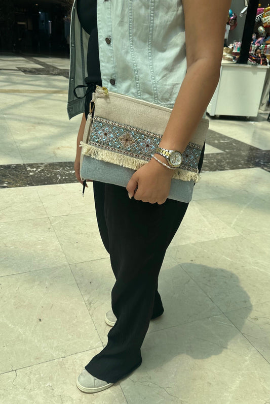 Sahara Breeze Small Clutch